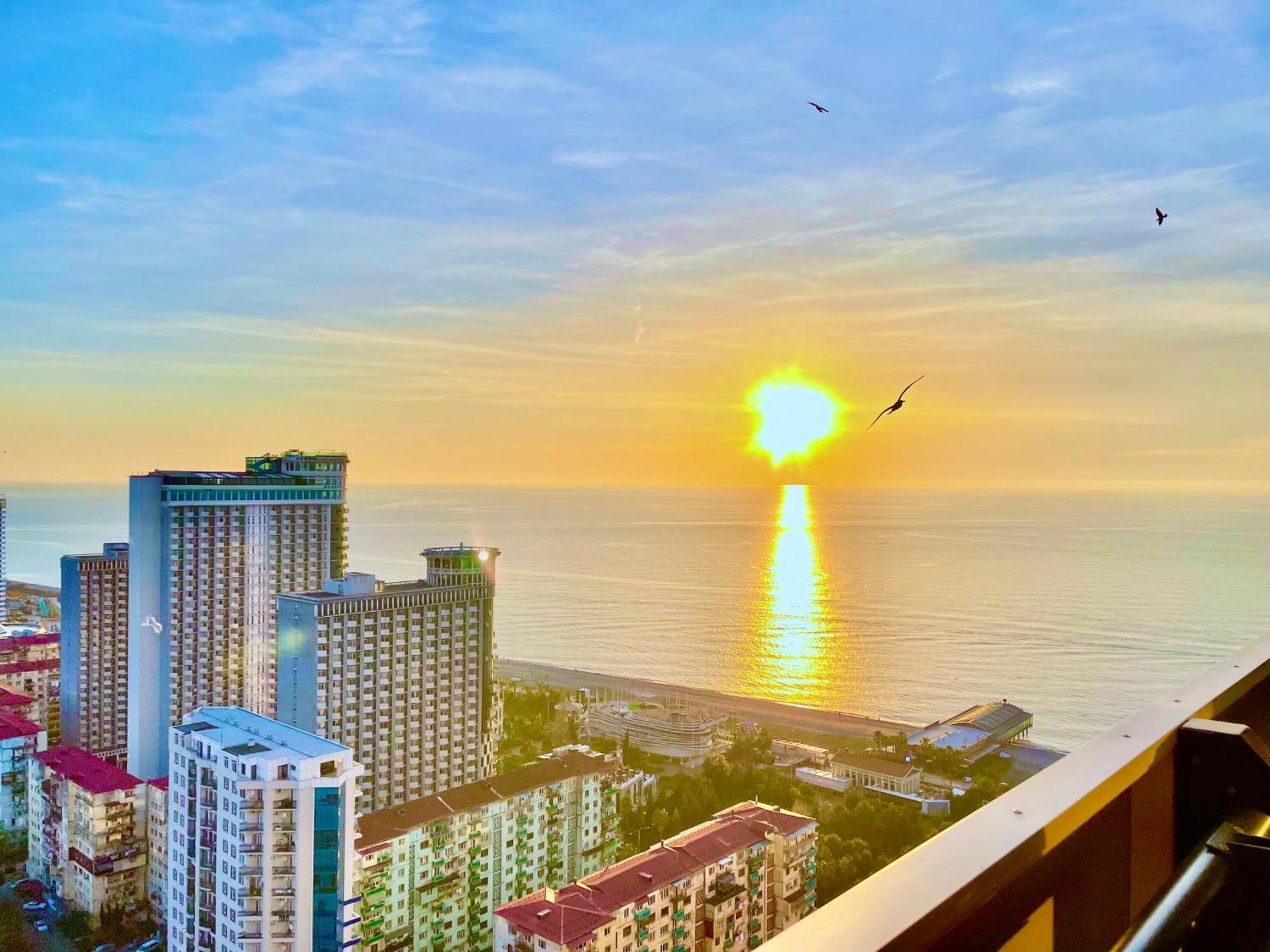 Sky Apartments Batumi Zewnętrze zdjęcie
